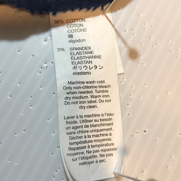 Khakis by Gap Blue Stripe Mid Rise Bermuda Women Shorts 12 - Picture 4 of 7